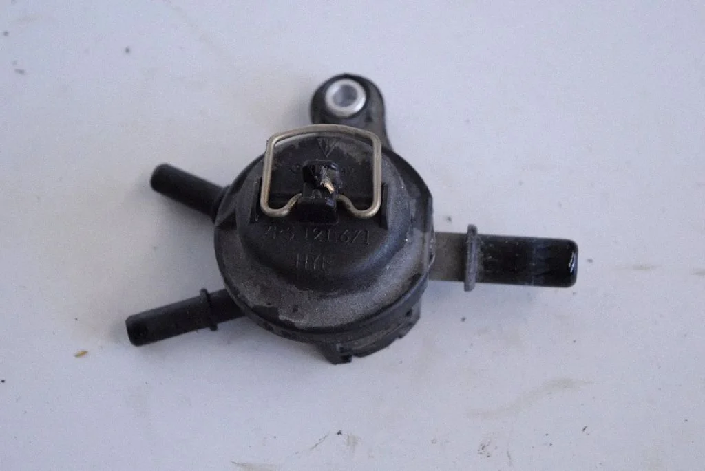 Coolant heater control valve – Porsche Panamera (970) (2009-2017)