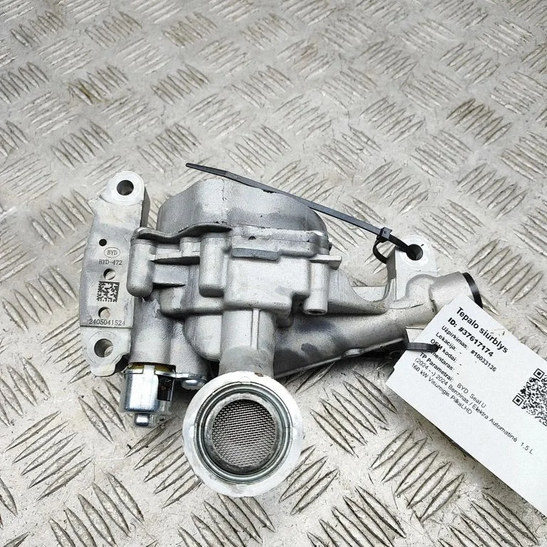 Oil pump 472QA1011100