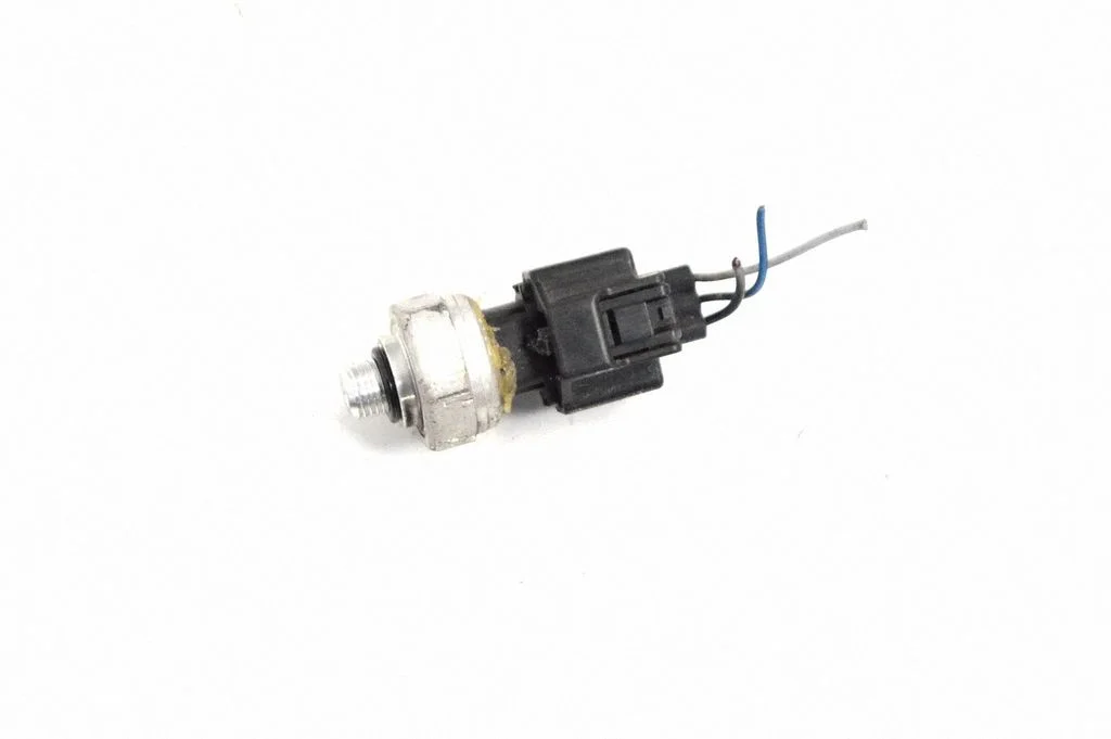 Air conditioning (A/C) pressure sensor 42CP813