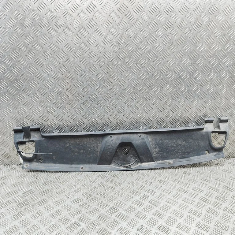 Osłona chłodnic 3G8853037B