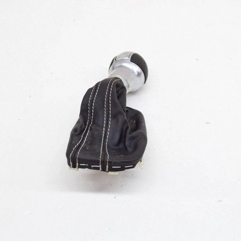 Gear lever shifter trim leather/knob – Audi A1 (2010-2018)