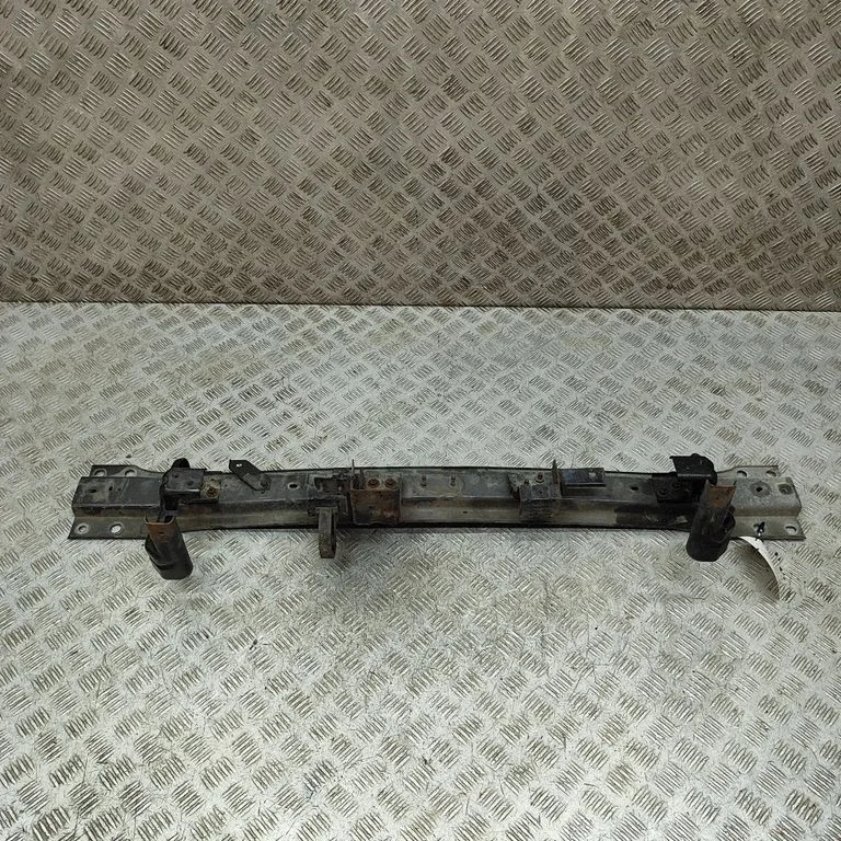 Radiatoru paneļa apakšējā daļa 625205XA5A
