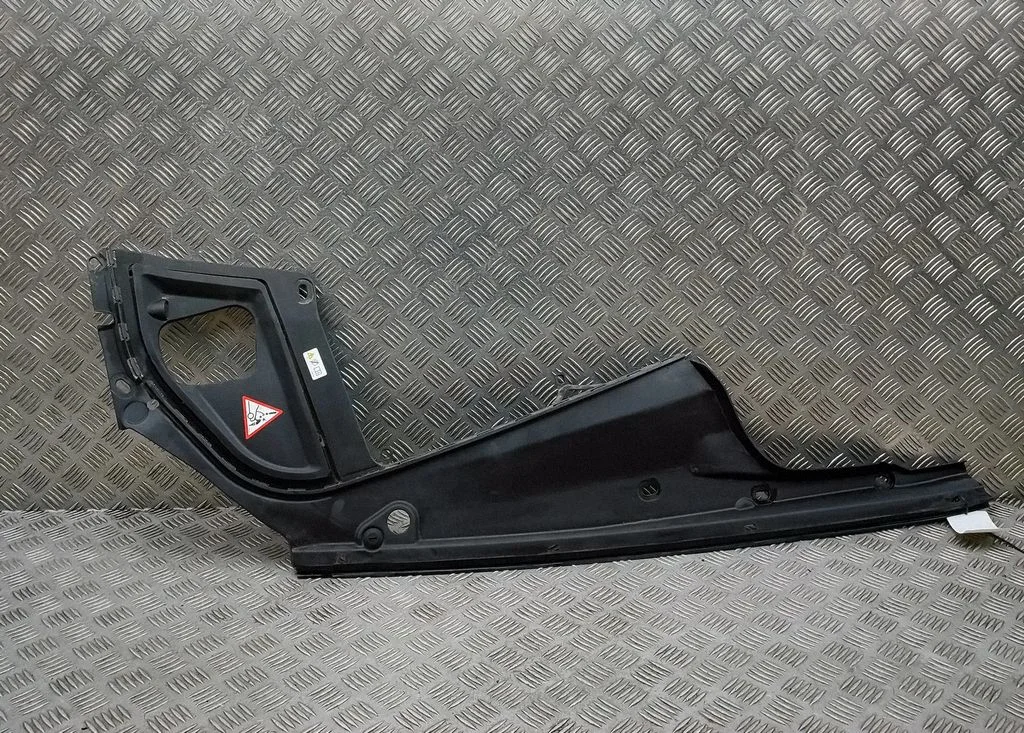 Spārna apdare (moldings) – BMW 5. sērija F10 F11 (2009-2016)