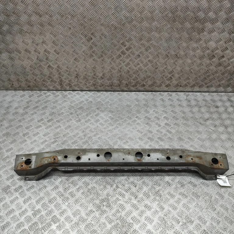 Radiatoru paneļa apakšējā daļa F25305SAMH