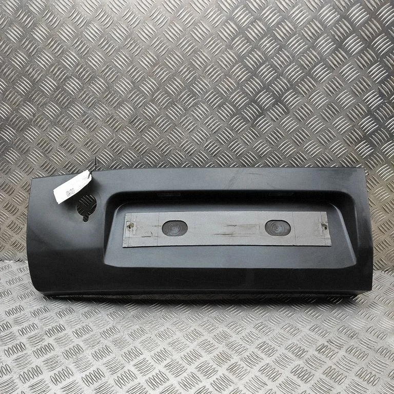 Ramka tablicy rejestracyjnej BK31425B29BJW