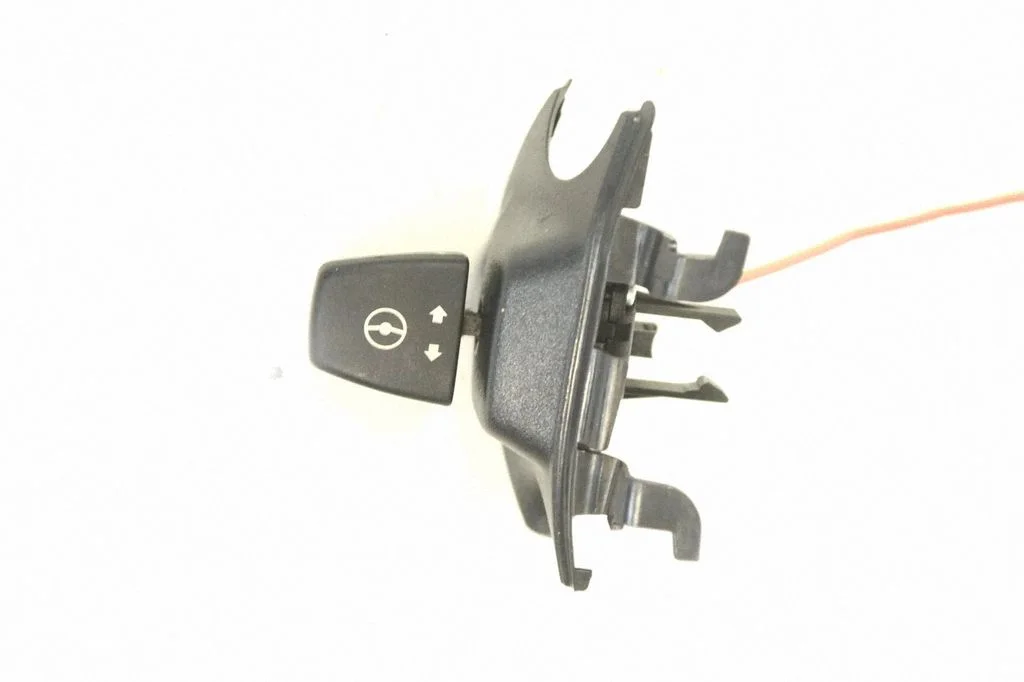 Dźwignia regulacji kierownicy – BMW X6 E71 (2008-2014)