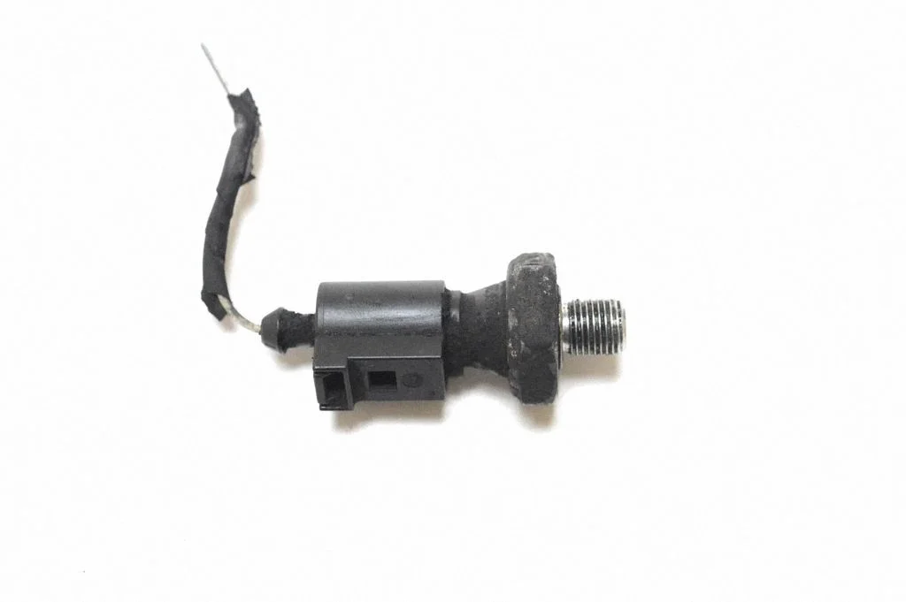 Oil pressure sensor – Audi A4 Allroad B8 (2008-2016)