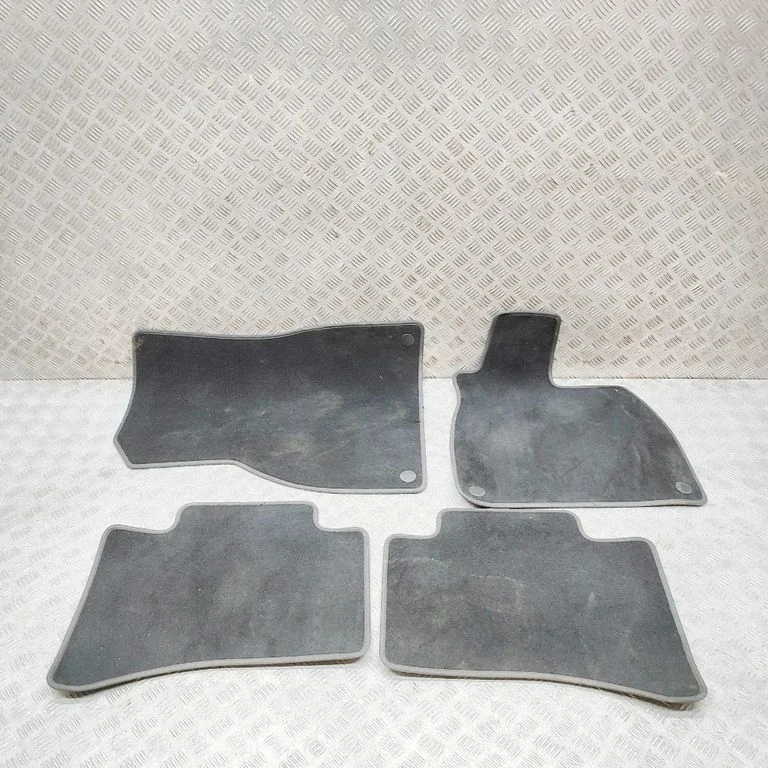 Paklājiņu komplekts A2976807305