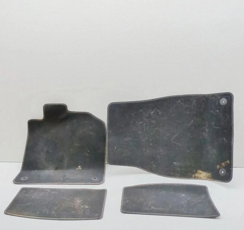 Põrandamattide komplekt 9J1863724
