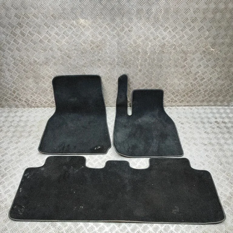 Põrandamattide komplekt 155777400A