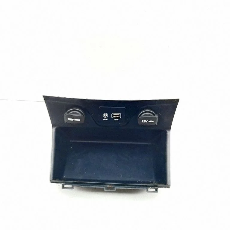 AUX ligzda 96120D3500