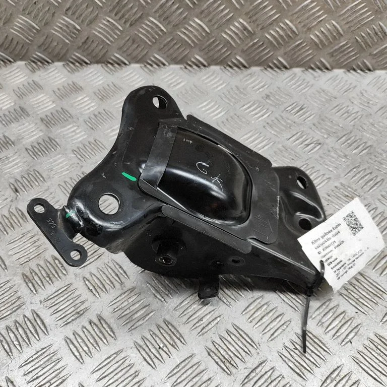 Cita aizmugurējās balstiekārtas detaļa 5Q0501475