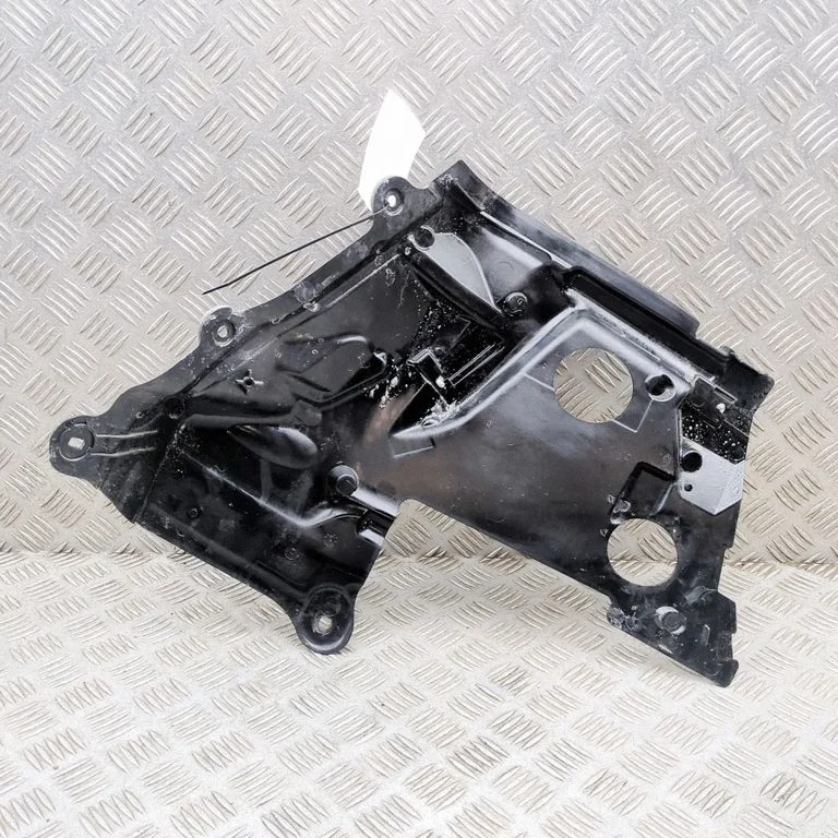 Dzinēja siltumizolācija (aizsargs pret karstumu) A2536209900