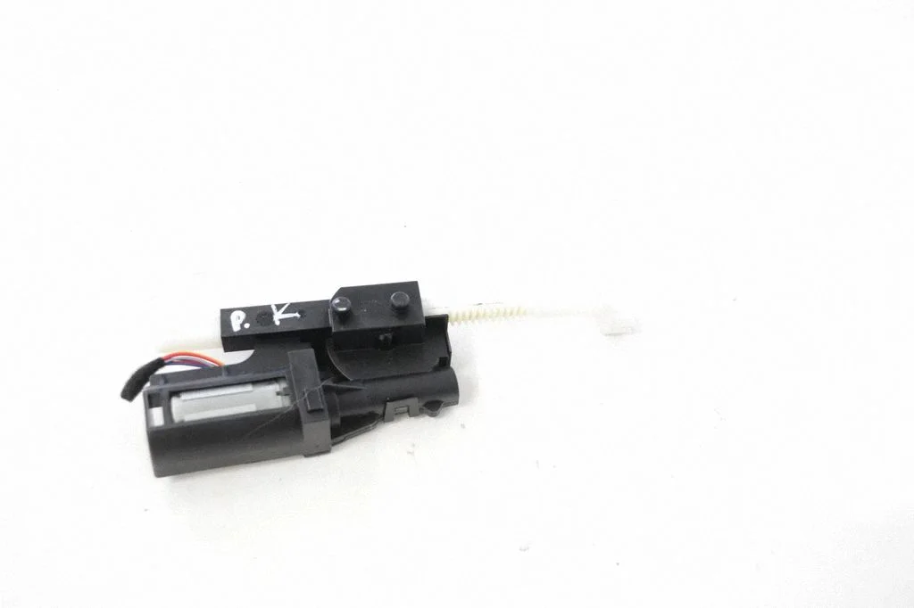 Seat adjustment motor – front left