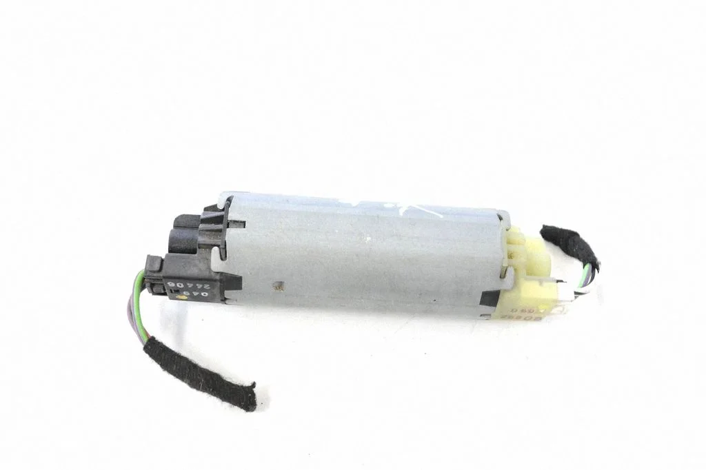 Seat adjustment motor P10133001