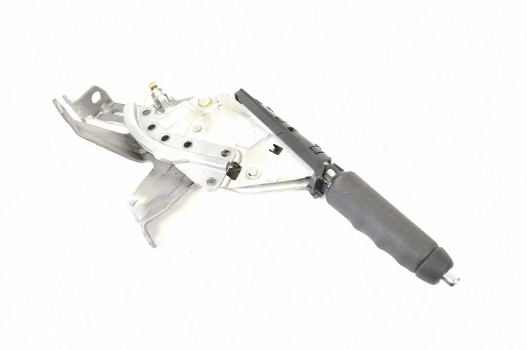 Hand brake release handle 6852181