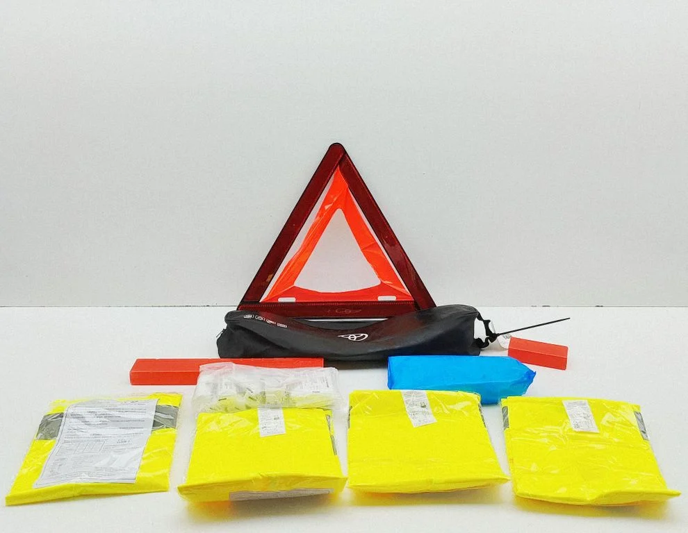 First aid kit PW02200060