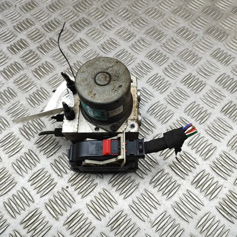 ABS block – KIA Optima (2015-2020)