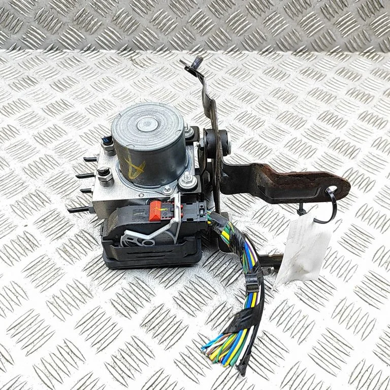 ABS bloks – Jaguar XE (2015-)