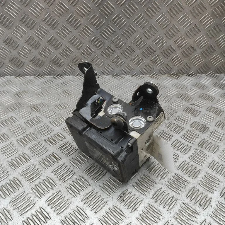 ABS block – Volvo S60 (2014-2018)
