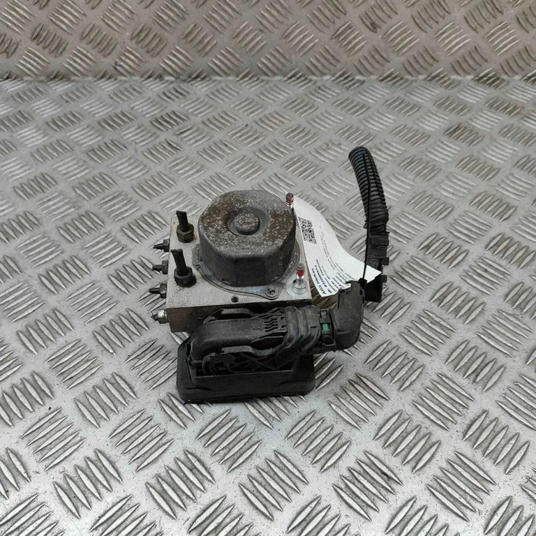 ABS-plokk – Toyota Auris E180 (2012-2018)
