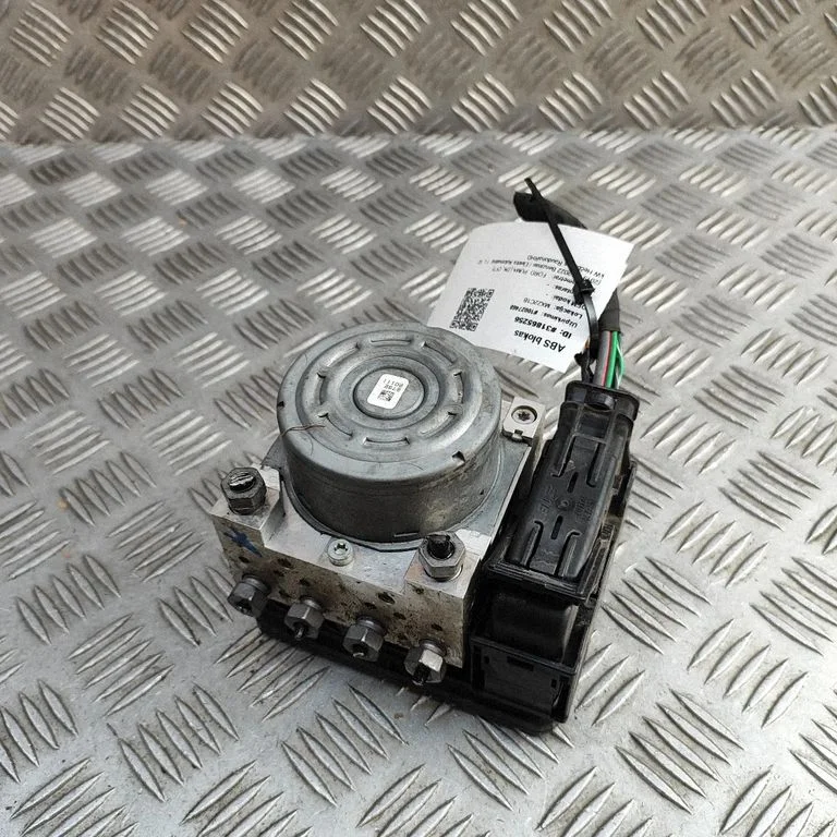 ABS bloks M1BC2B373KB