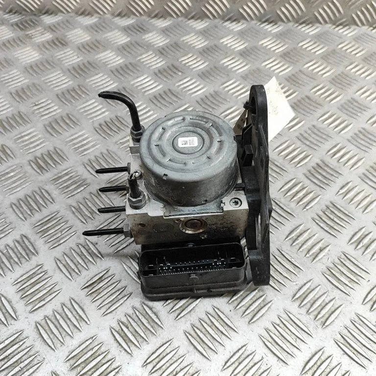 ABS block – Volkswagen e-Golf (2014-)