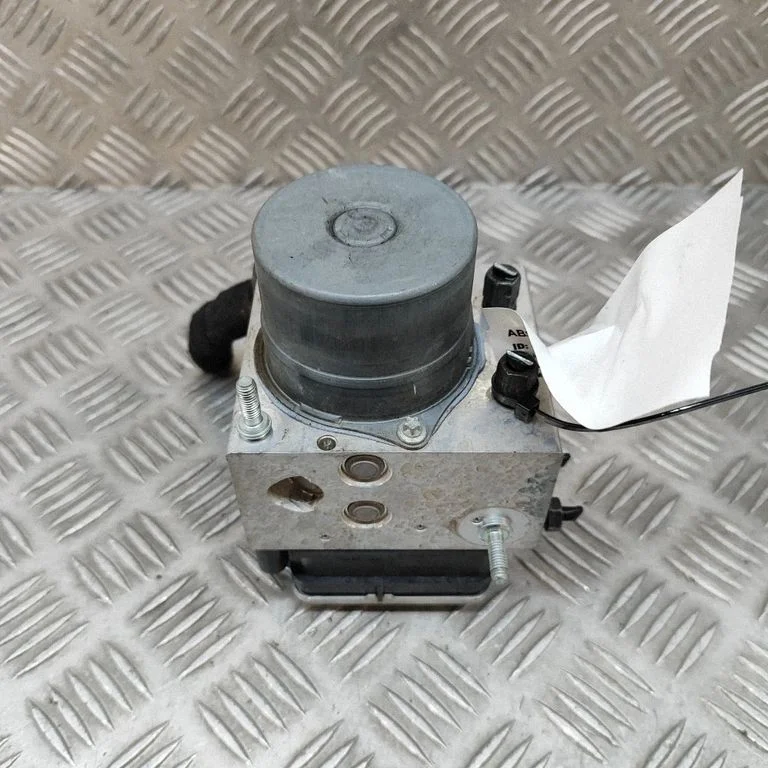 ABS bloks 476606UC0A