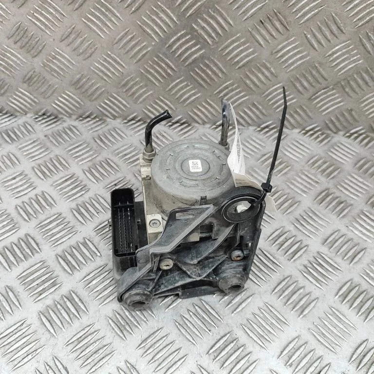 ABS block – Skoda Superb B8 (3V) (2015-2024)