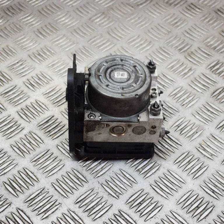 ABS block – Volkswagen e-Golf (2014-)