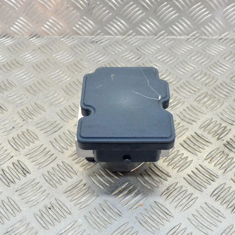 ABS block 670031589