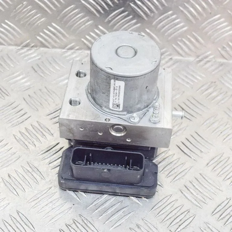 ABS block – Tesla Model S (2012-)