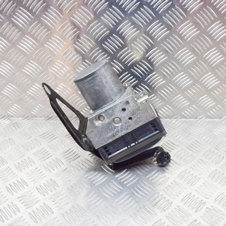 ABS block – BMW X5 E70 (2006-2013)