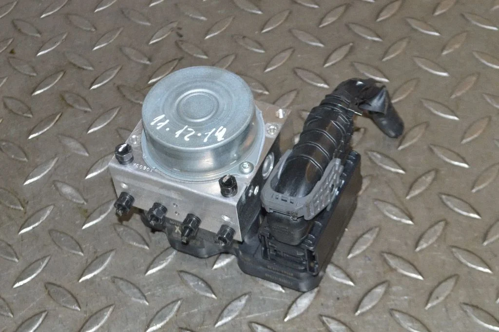 ABS bloks – Toyota Corolla E210 E21 (2018-)