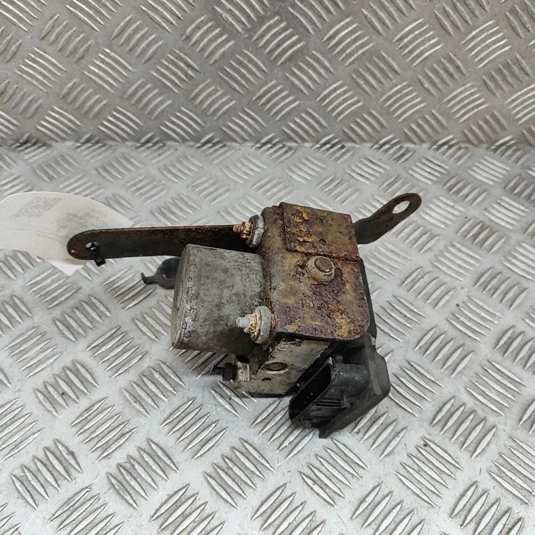 ABS block – KIA Ceed (2006-2012)
