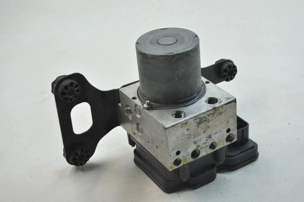 ABS bloks CPLA14F447AF