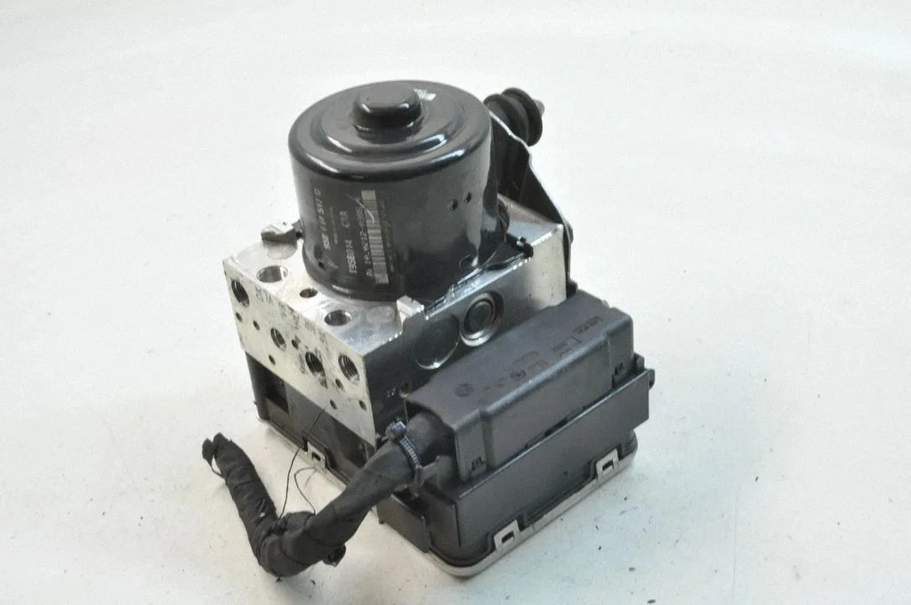 Pompa ABS 95B907379D