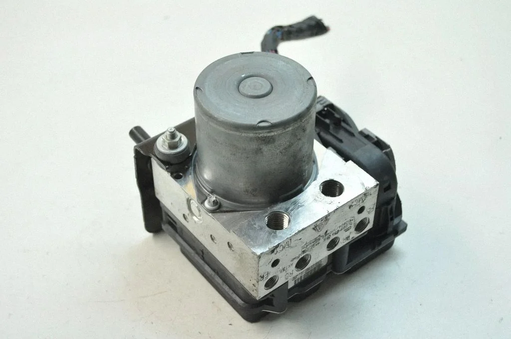 ABS bloks AX232C405AC