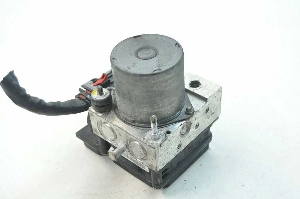 ABS block – Audi A4 S4 B7 8E 8H (2005-2008)