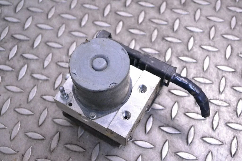 ABS block – Mazda MX-5 NC Miata (2006-2015)