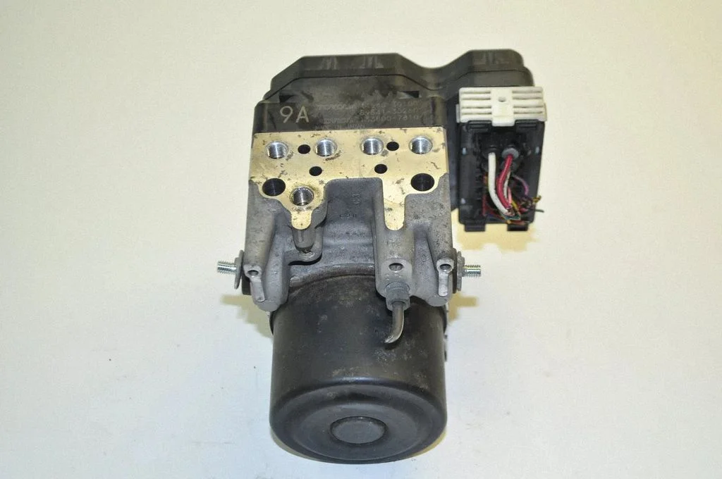 ABS-plokk – Lexus GS 300 350 430 450H (2005-2012)