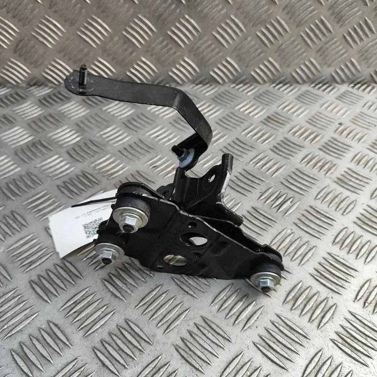 Wspornik pompy ABS 44590F4020