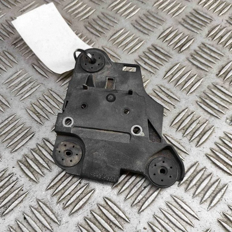 ABS pump bracket 5Q0614235