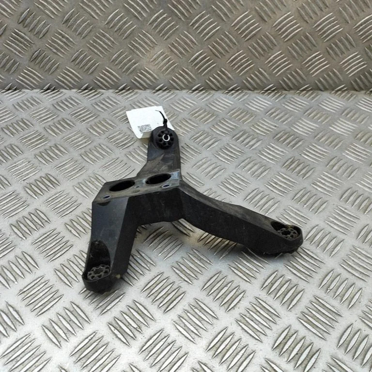 Wspornik pompy ABS – BMW X1 F48 F49 (2015-2022)