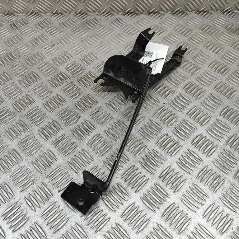 ABS pump bracket – Mercedes-Benz EQA (2021-)