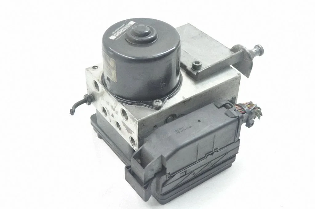 ABS bloks – Mercedes-Benz C klase W203 (2000-2007)