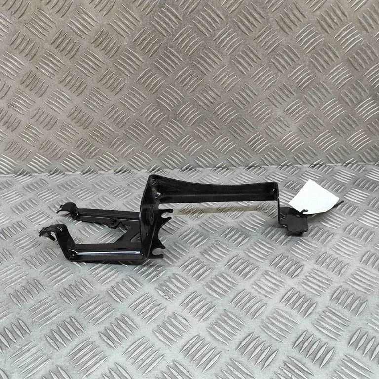 ABS pump bracket – Mercedes-Benz CLA-Class C118 X118 (2019-)