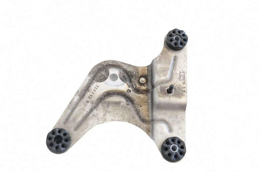 ABS pump bracket – BMW 6 Series F12 F13 (2010-2018)