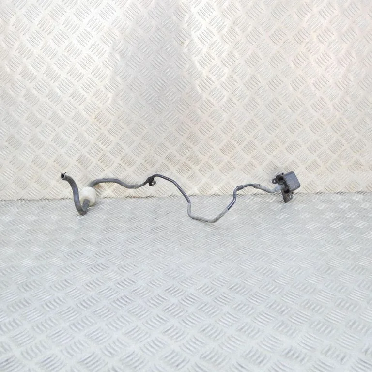 Caurulītes/šļūtenes 4M0616013C
