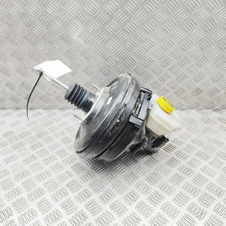 Brake booster 7P0612101F